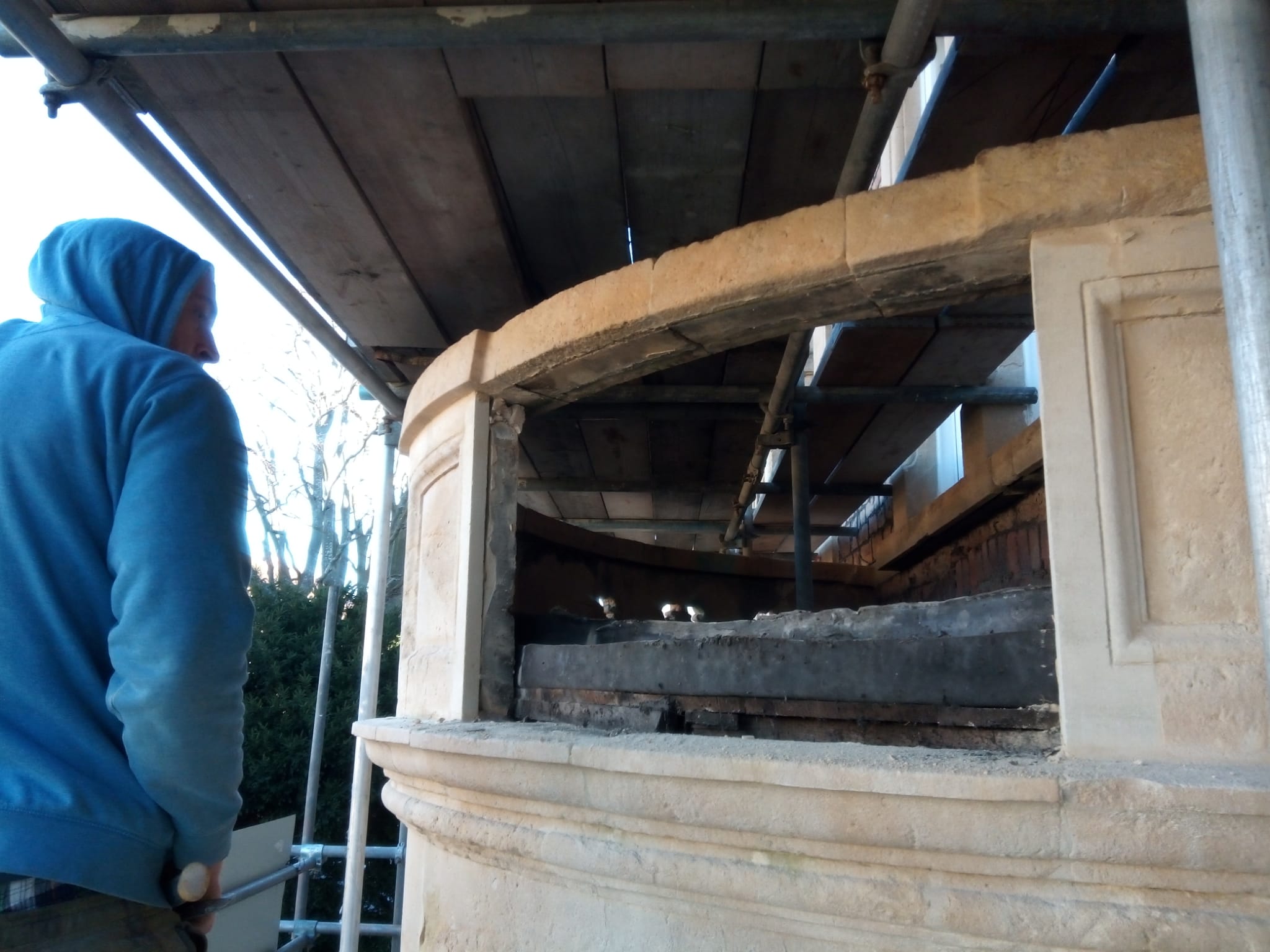 team-01 whatsapp-image-2025-03-06-at-121052-2